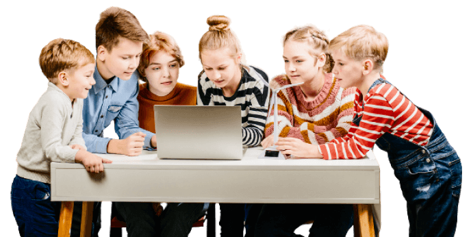 Kids learning to code in coding webinars at Codingal